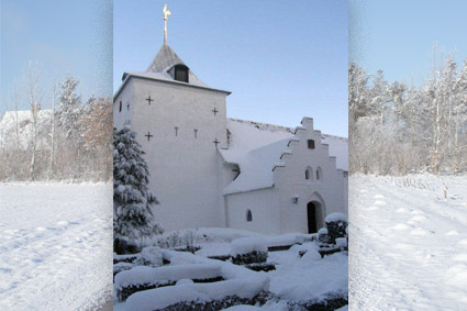 ADVENTSMØDE i Ormslev kirke og Stavtrup Sognegård søndag 2. december kl. 14.00